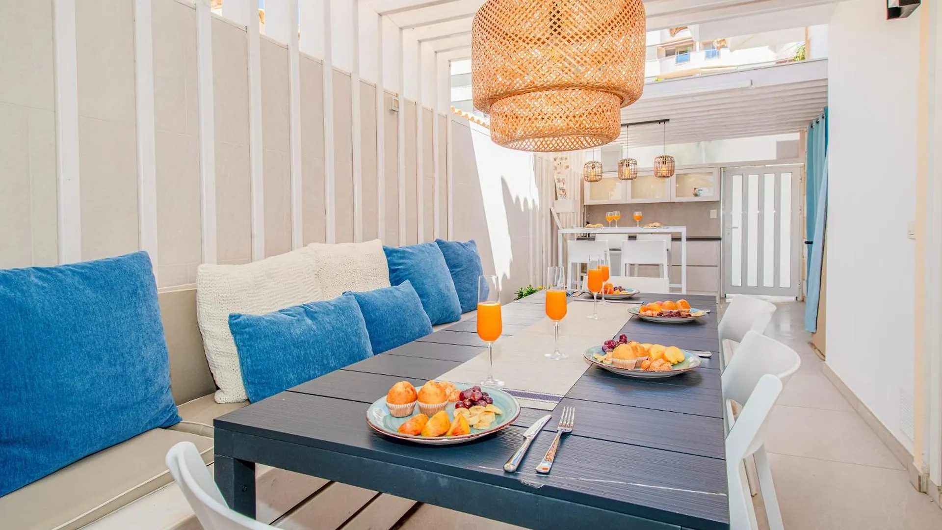 Luxury 3Bd Villa With Premium Amenities, Jacuzzi, Private Parking Эль-Пальмар 0*,