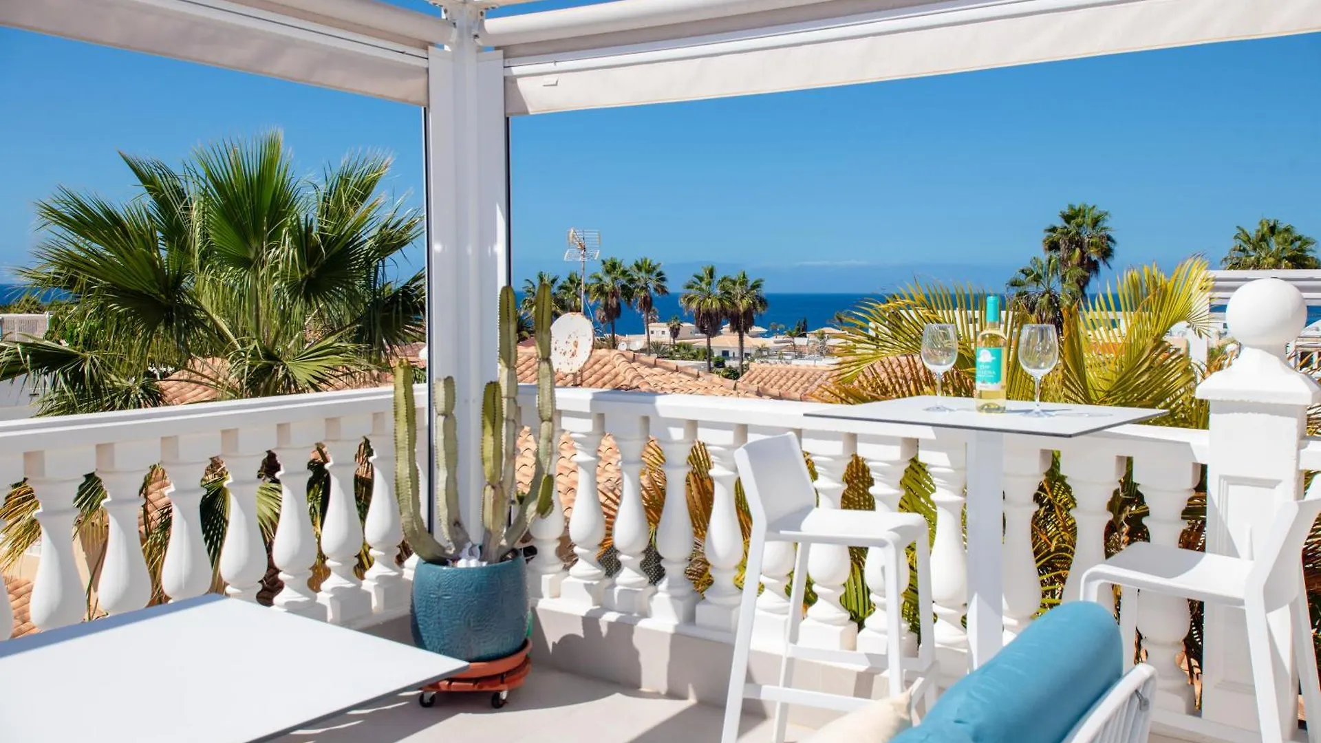 Апартаменты Luxury 3Bd Villa With Premium Amenities, Jacuzzi, Private Parking Эль-Пальмар Испания