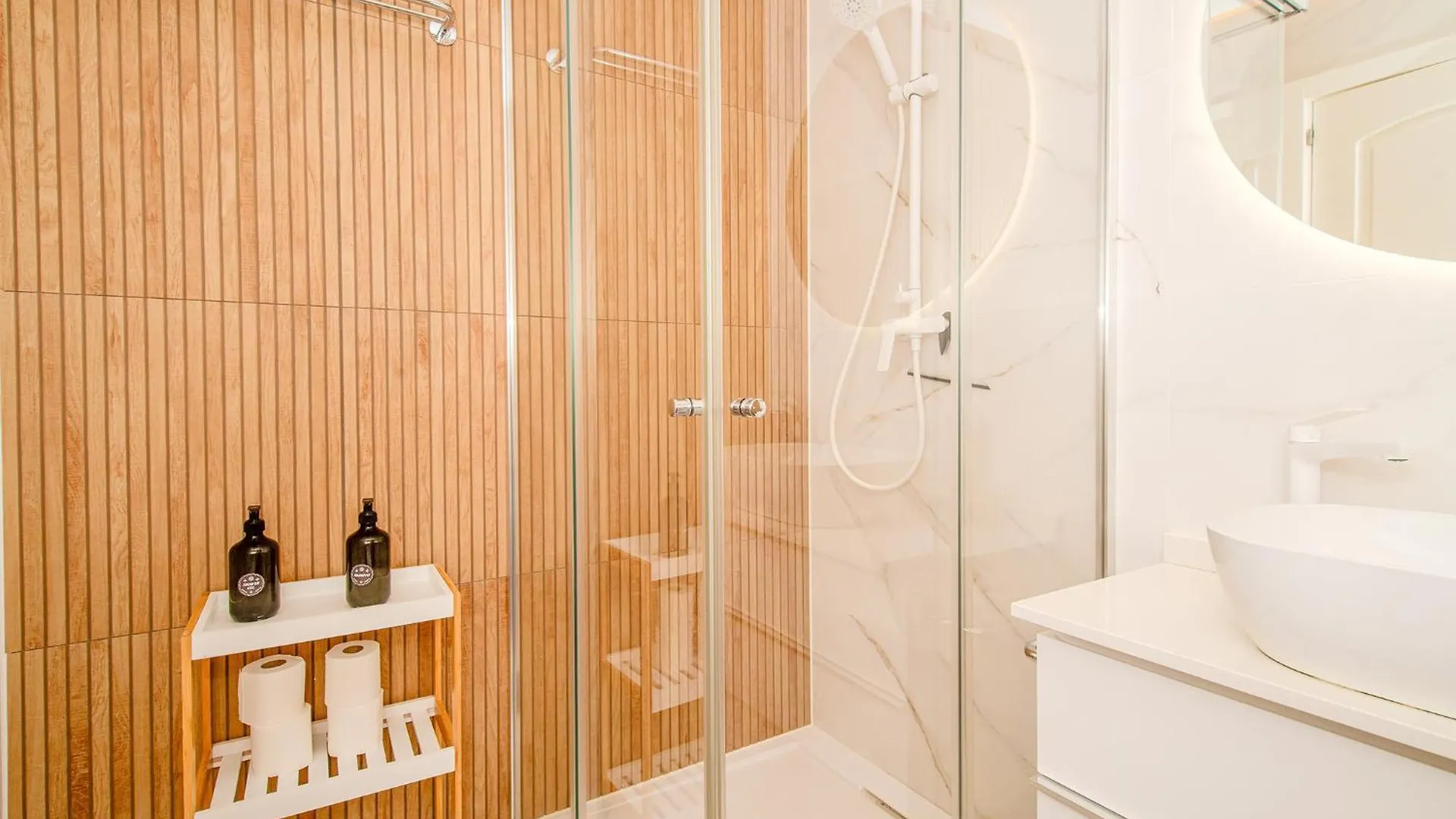 Luxury 3Bd Villa With Premium Amenities, Jacuzzi, Private Parking Эль-Пальмар