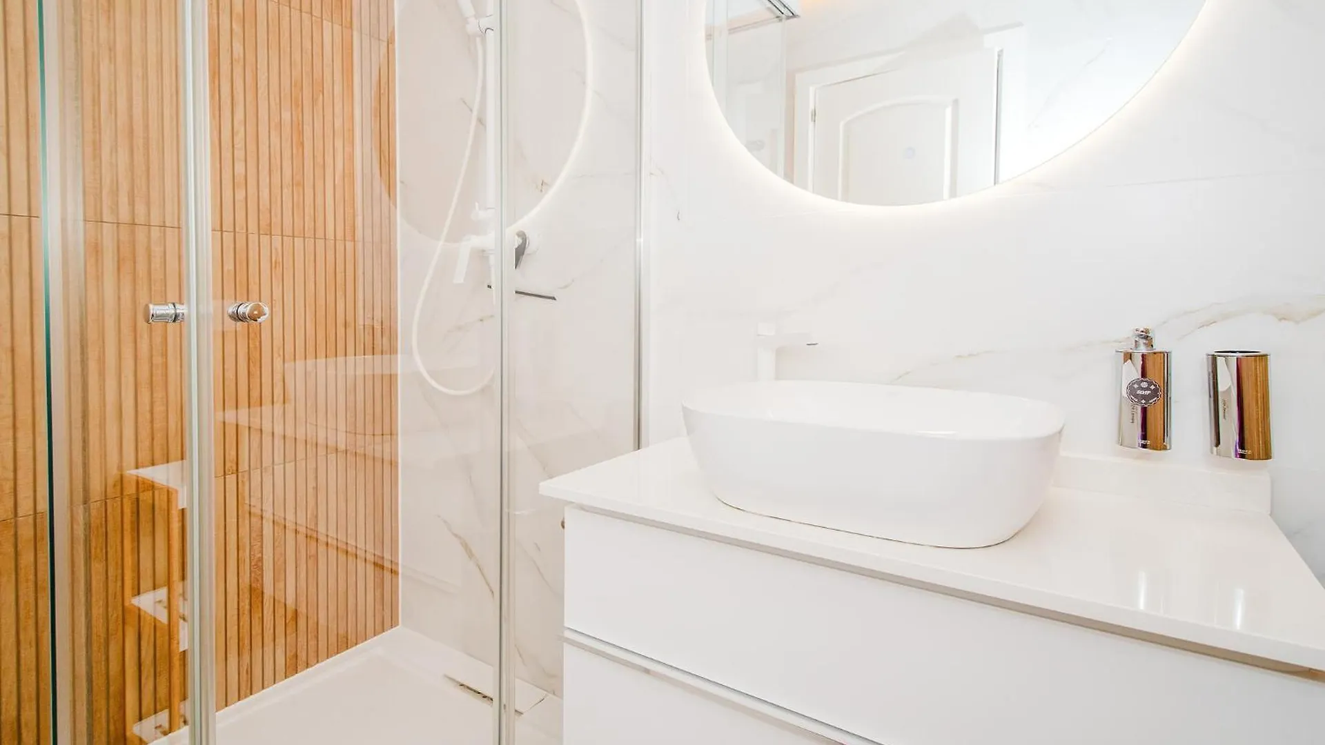 Luxury 3Bd Villa With Premium Amenities, Jacuzzi, Private Parking Эль-Пальмар Апартаменты